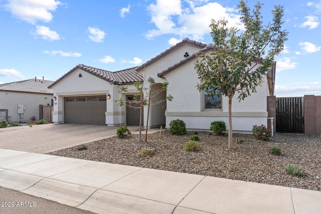 18625 W SELDON Lane, Waddell, AZ 85355