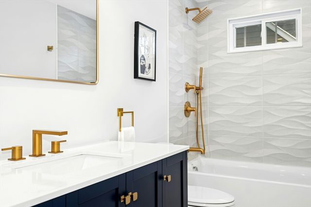 68 Carroll St, Boston, MA 02132