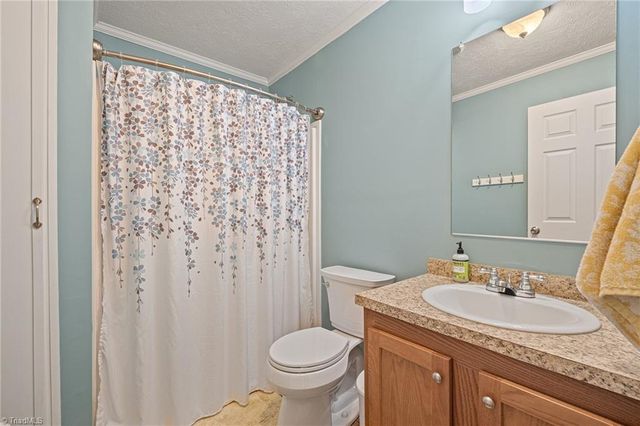 2517 Horseshoe Road, Westfield, NC 27053