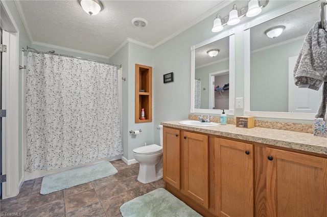 2517 Horseshoe Road, Westfield, NC 27053