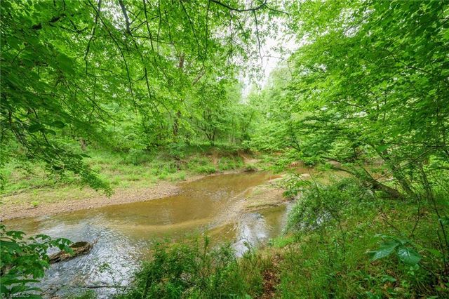 2517 Horseshoe Road, Westfield, NC 27053