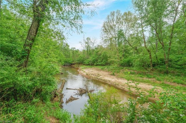 2517 Horseshoe Road, Westfield, NC 27053