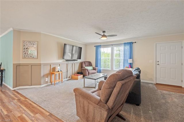 2517 Horseshoe Road, Westfield, NC 27053