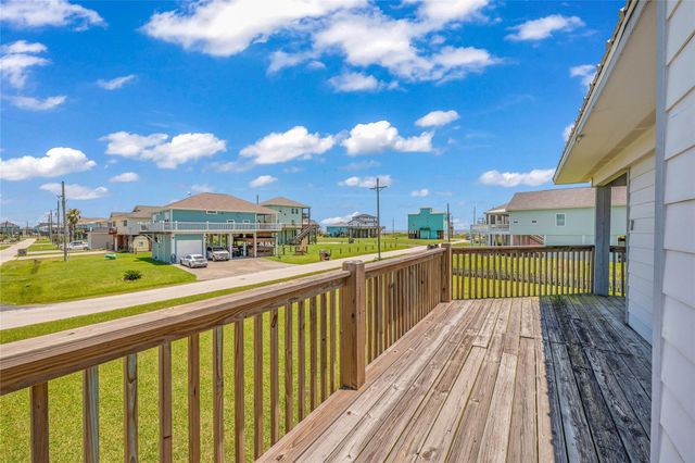 817 Westview, Galveston, TX 77650
