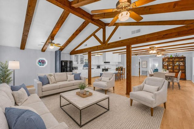 817 Westview, Galveston, TX 77650