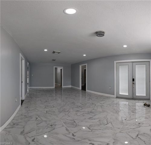 425 Lindero ST, Clewiston, FL 33440