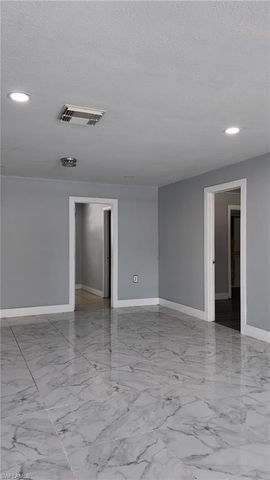 425 Lindero ST, Clewiston, FL 33440