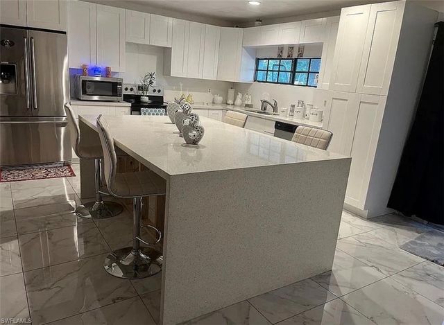 425 Lindero ST, Clewiston, FL 33440