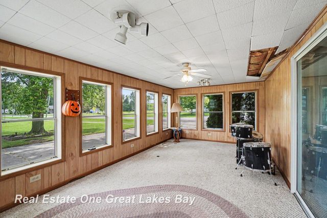 760 Doro Lane, Saginaw, MI 48604