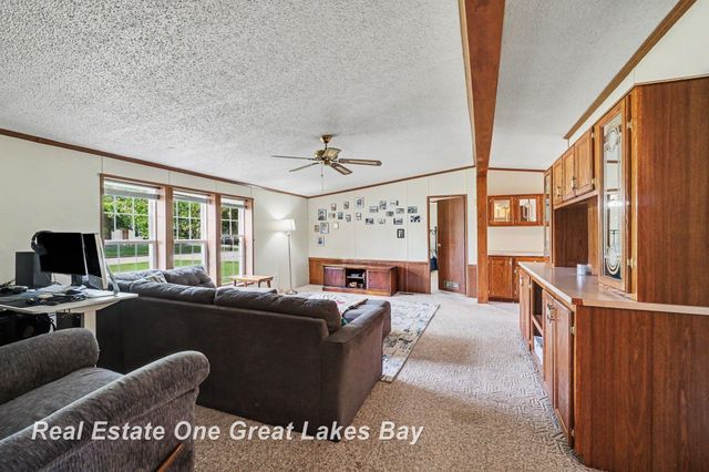 760 Doro Lane, Saginaw, MI 48604