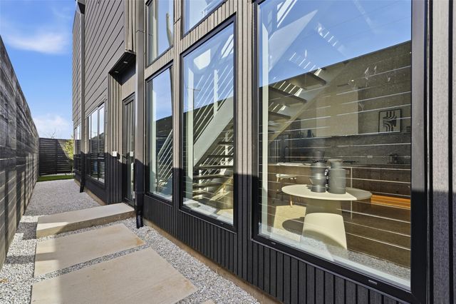 6801 Tyree Street, Dallas, TX 75209