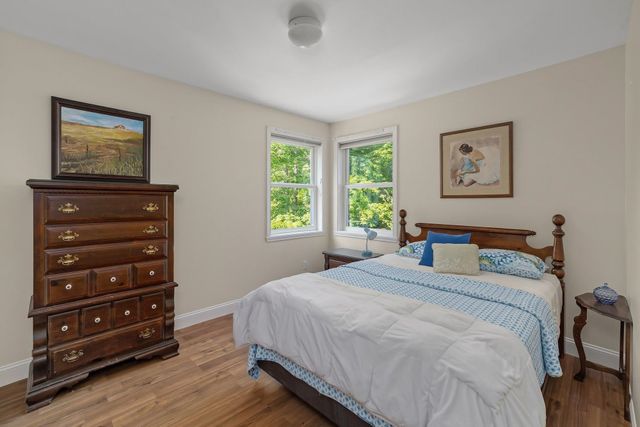 49 Sydney Drive, Essex, VT 05452