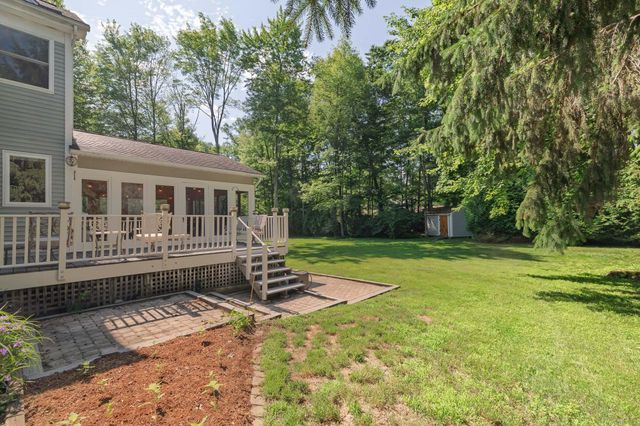 49 Sydney Drive, Essex, VT 05452