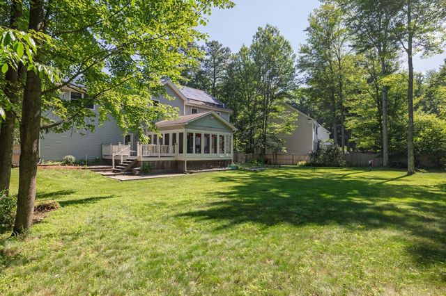 49 Sydney Drive, Essex, VT 05452