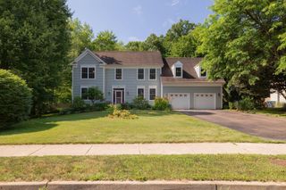 49 Sydney Drive, Essex, VT 05452