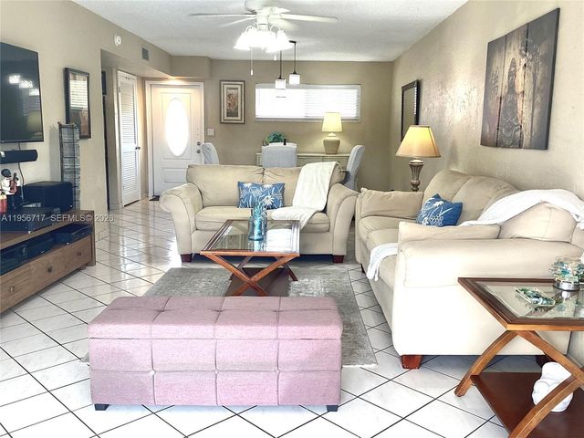 361 S Hollybrook Drive 305, Pembroke Pines, FL 33025