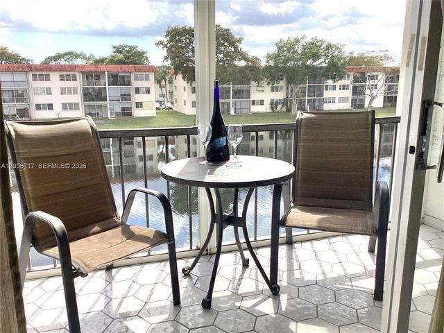 361 S Hollybrook Drive 305, Pembroke Pines, FL 33025