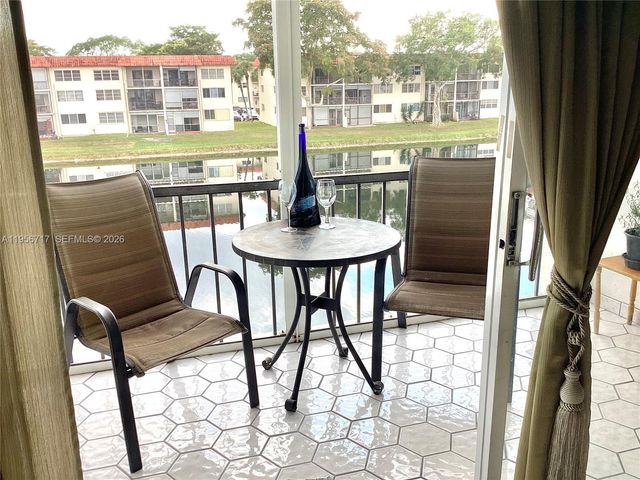 361 S Hollybrook Drive 305, Pembroke Pines, FL 33025