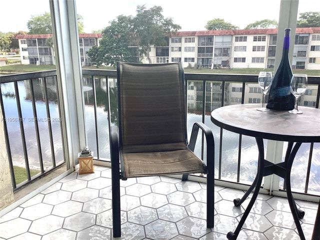 361 S Hollybrook Drive 305, Pembroke Pines, FL 33025