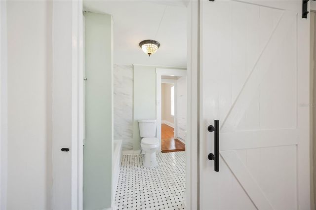 2710 3RD AVENUE W, Bradenton, FL 34205