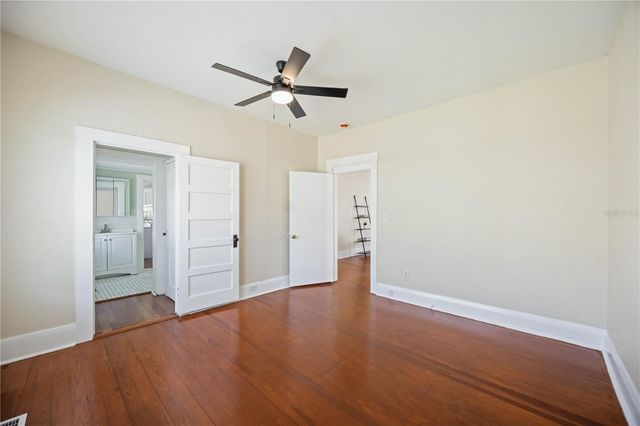 2710 3RD AVENUE W, Bradenton, FL 34205