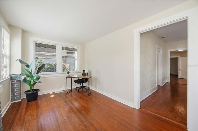 2710 3RD AVENUE W, Bradenton, FL 34205