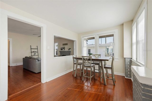 2710 3RD AVENUE W, Bradenton, FL 34205