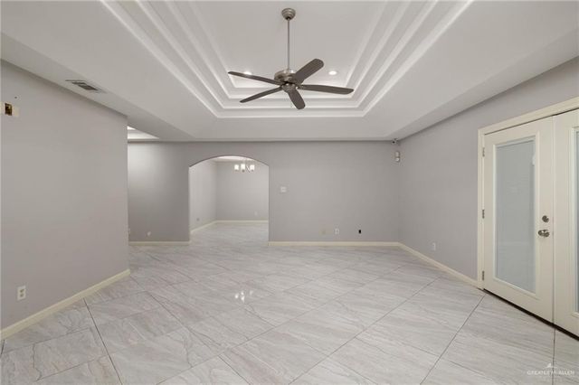 9161 N Mile 4 W Road, Weslaco, TX 78570