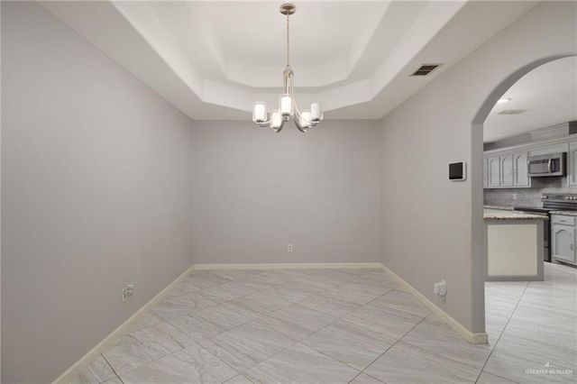 9161 N Mile 4 W Road, Weslaco, TX 78570