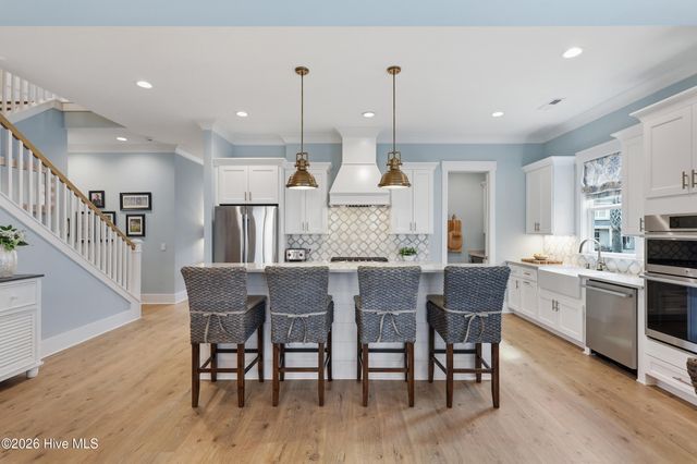 637 Bedminister Lane, Wilmington, NC 28405