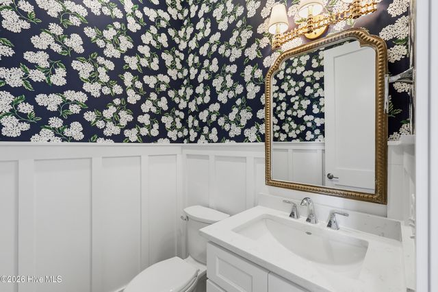 637 Bedminister Lane, Wilmington, NC 28405