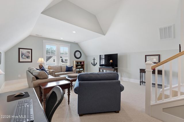 637 Bedminister Lane, Wilmington, NC 28405