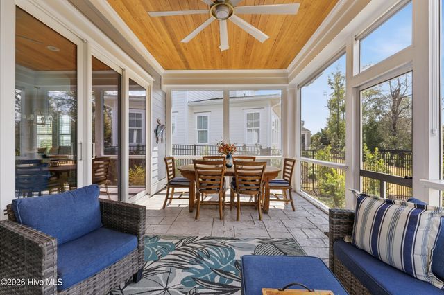 637 Bedminister Lane, Wilmington, NC 28405