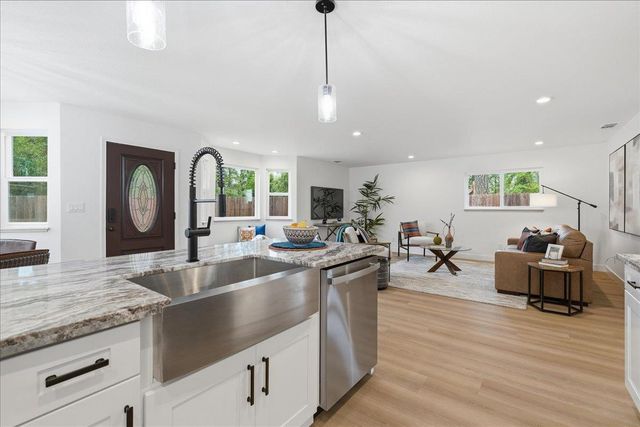 1530 Sugar Pine Rd, Meadow Vista, CA 95722