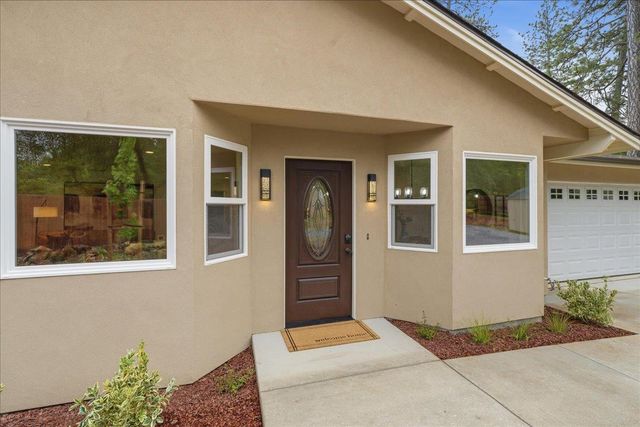 1530 Sugar Pine Rd, Meadow Vista, CA 95722
