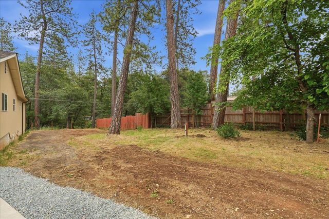 1530 Sugar Pine Rd, Meadow Vista, CA 95722