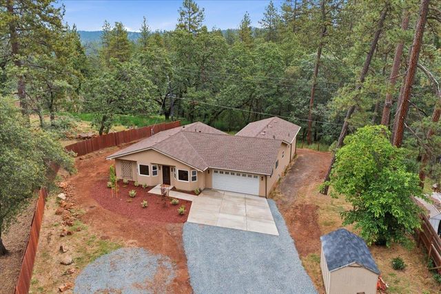 1530 Sugar Pine Rd, Meadow Vista, CA 95722