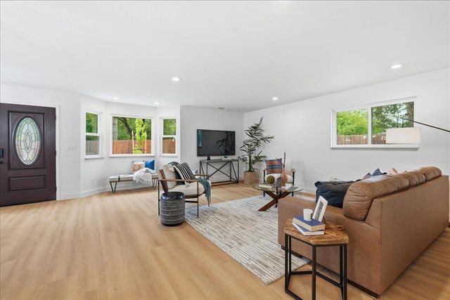 1530 Sugar Pine Rd, Meadow Vista, CA 95722