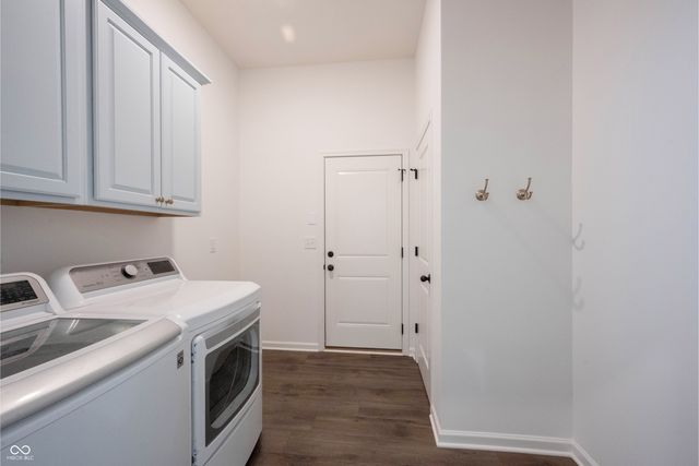 15304 Fairlands Drive, Westfield, IN 46074