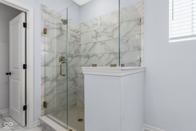 15304 Fairlands Drive, Westfield, IN 46074