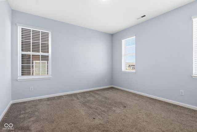 15304 Fairlands Drive, Westfield, IN 46074