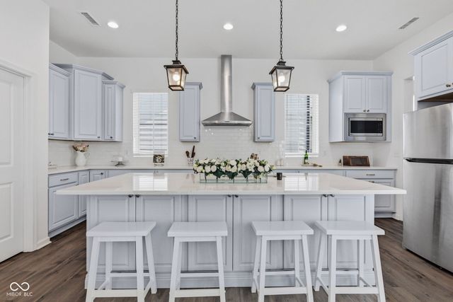 15304 Fairlands Drive, Westfield, IN 46074