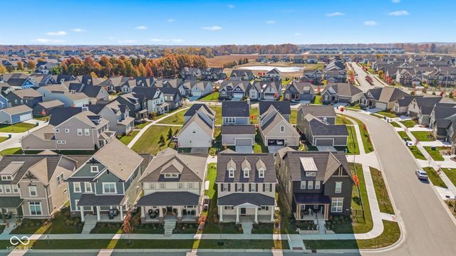 15304 Fairlands Drive, Westfield, IN 46074