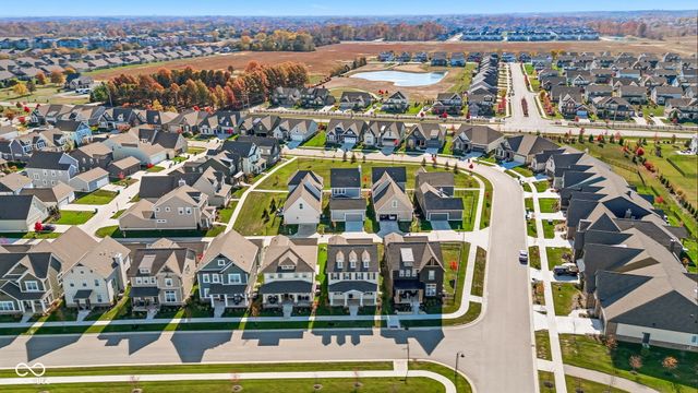 15304 Fairlands Drive, Westfield, IN 46074