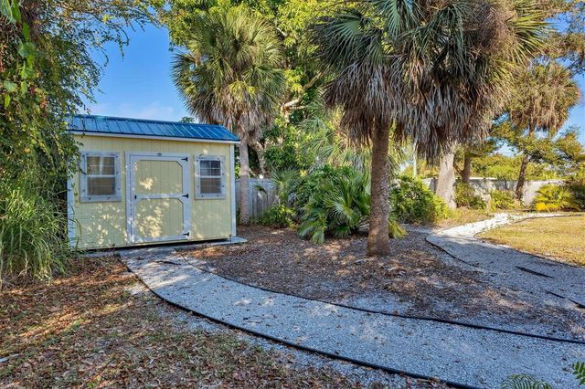 638 YALE STREET, Englewood, FL 34223