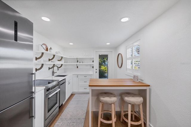 638 YALE STREET, Englewood, FL 34223