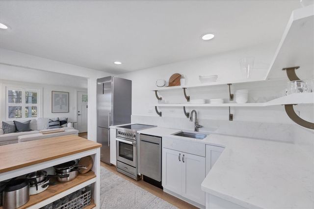 638 YALE STREET, Englewood, FL 34223