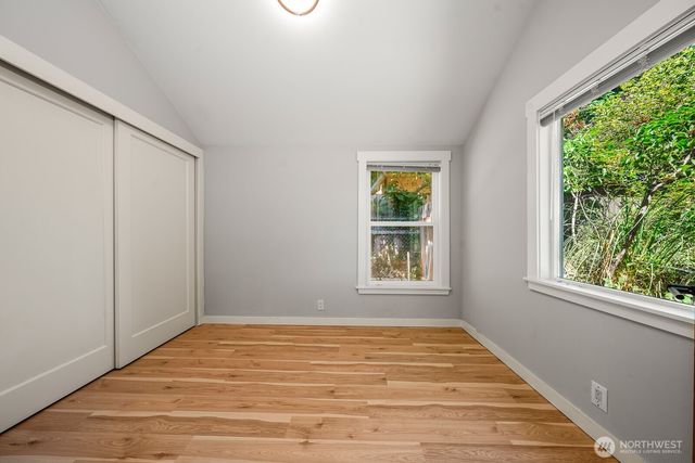 12721 27th Avenue NE, Seattle, WA 98125