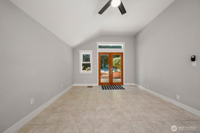 12721 27th Avenue NE, Seattle, WA 98125