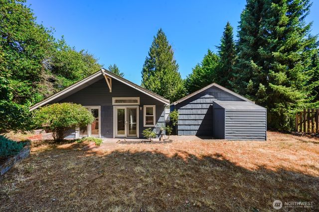 12721 27th Avenue NE, Seattle, WA 98125